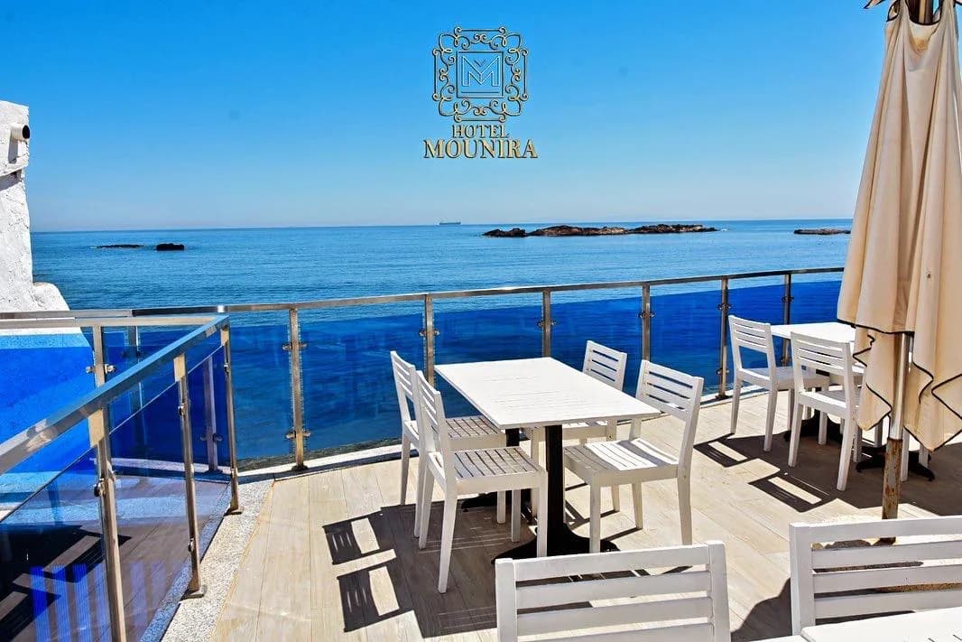 Hotel Mounira 4