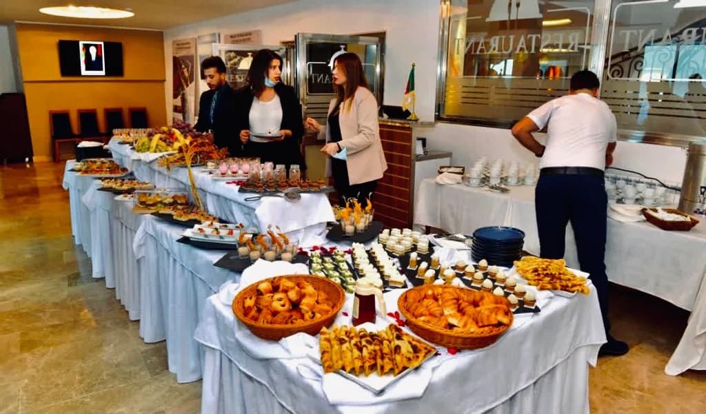 Hotel Mounira 7